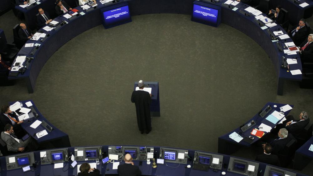 Le président nigérian Buharie face au Parlement européen