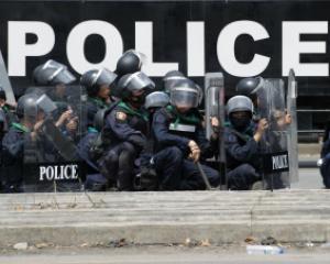 Quatre morts après des violences en Thaïlande
