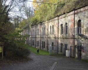 Dans les couloirs vides du fort Kléber