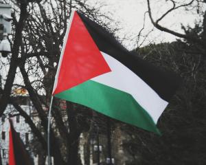 Drapeaux palestiniens sur les mairies : le ministère de l’Intérieur demande aux préfets de s'y opposer