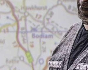 Piano Man au Théâtre National de Strasbourg : l’énigme disséquée, la magie envolée