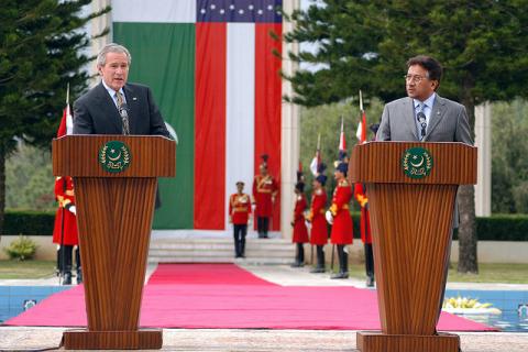 20130326-AI pak.jpg