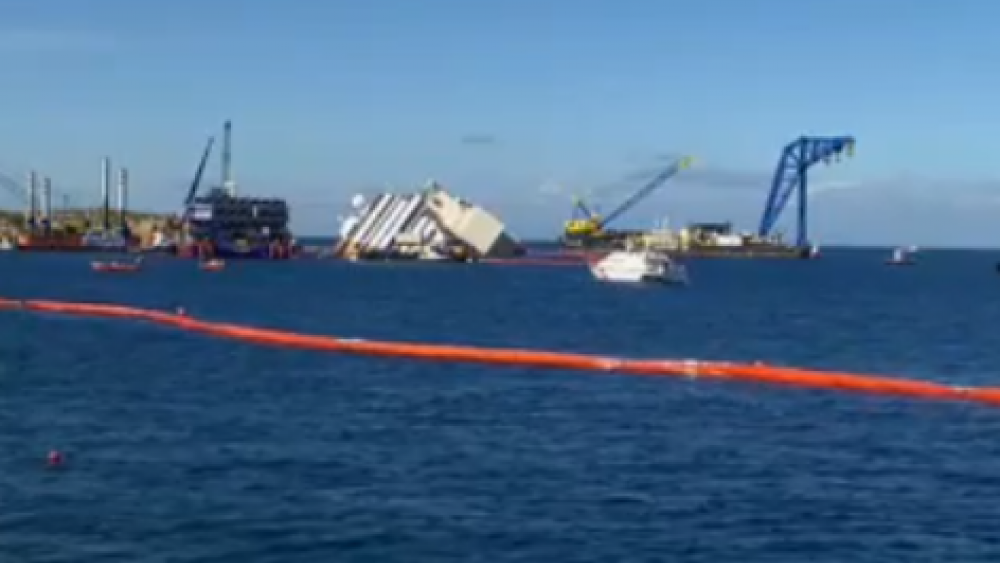 Le redressement du Costa Concordia a commencé à 9 heure ce matin