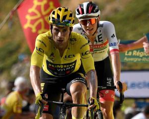 Primoz Roglic peut-il perdre son maillot jaune ?