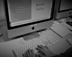 Cyberharcèlement : que dit la loi ? 