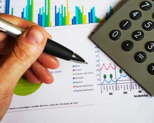 Qui augmente les taxes locales ?